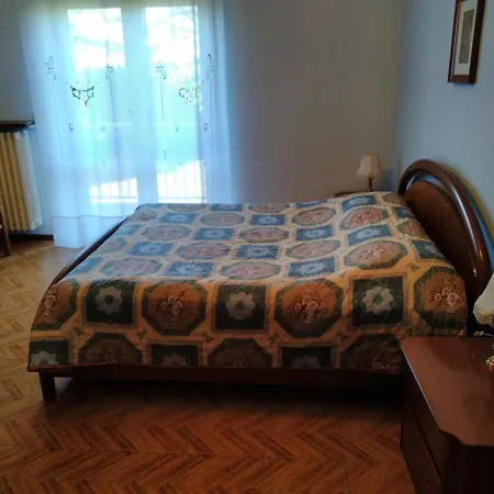 Apartment Domanda Calosso