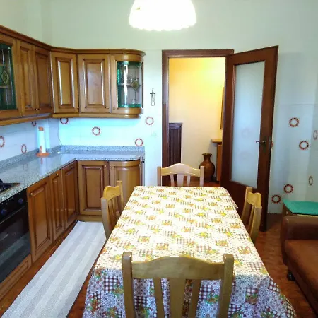 Apartment Domanda Calosso