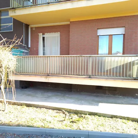Domanda Apartment Calosso